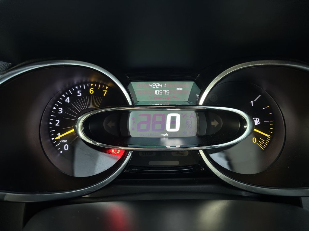 Used Renault Clio 2013 for sale - 77056284: Photo 12