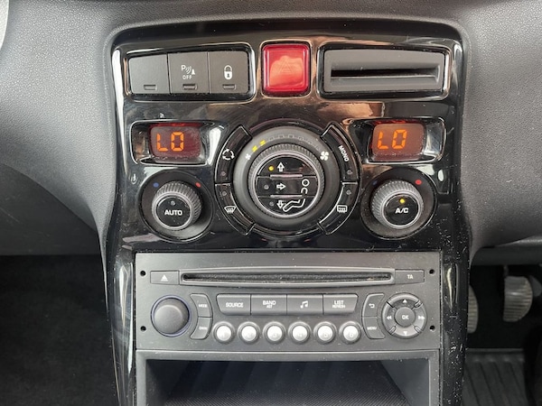 Used Citroen C3 Picasso 2014 for sale - 76333252: Photo 14