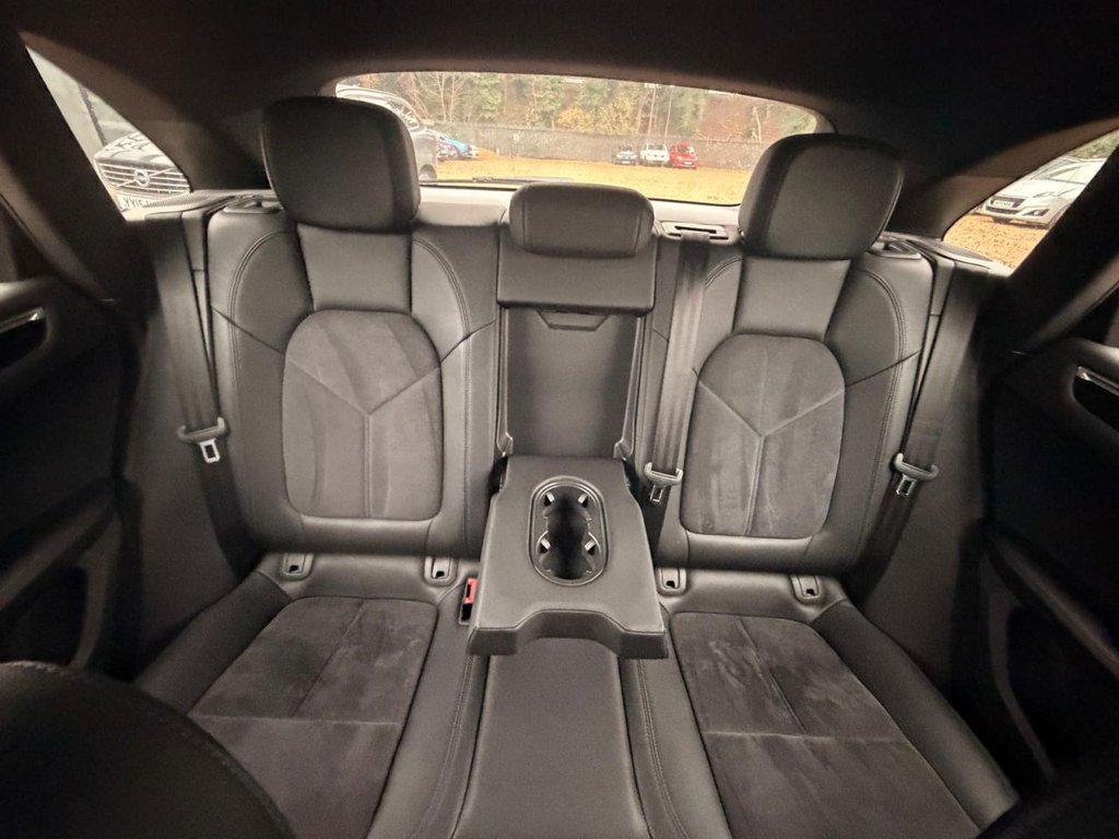 Used Porsche Macan 2016 for sale - 76768105: Photo 11