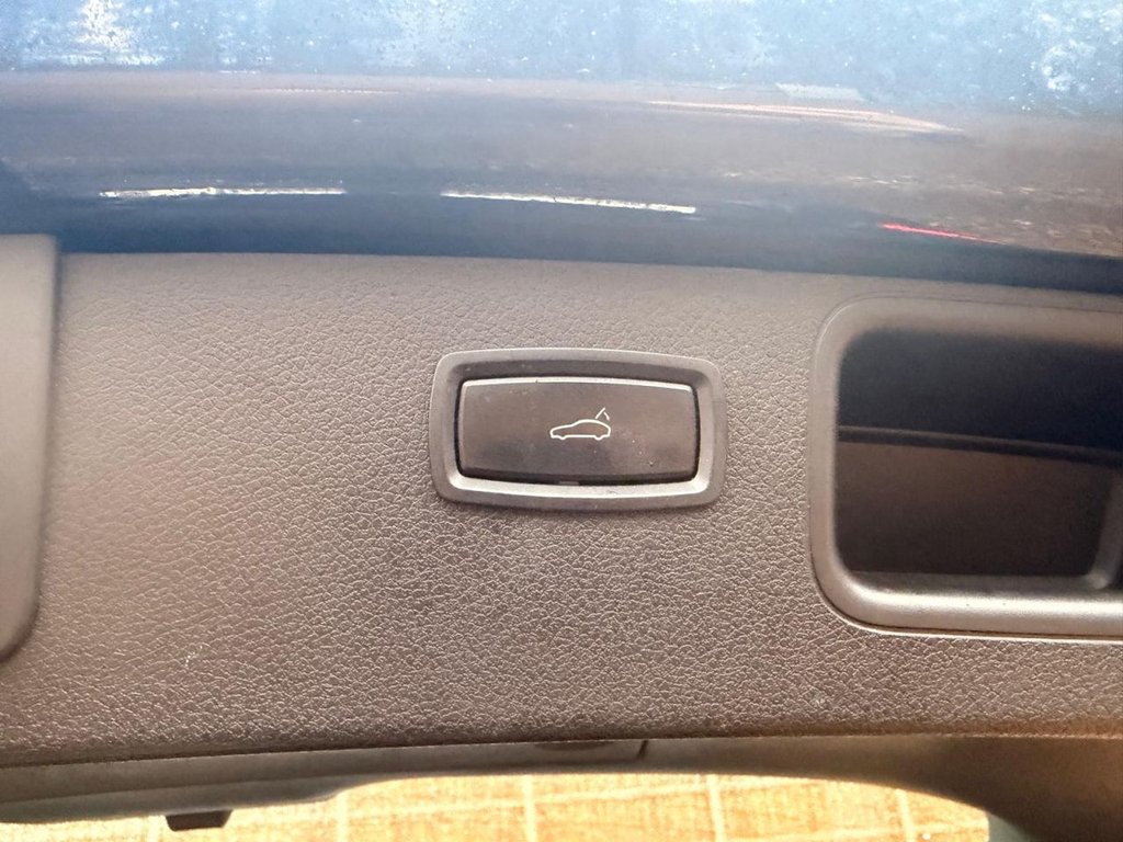 Used Porsche Macan 2016 for sale - 76768105: Photo 28