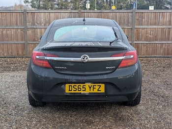 Used Vauxhall Insignia 2015 for sale - 76883192: Photo