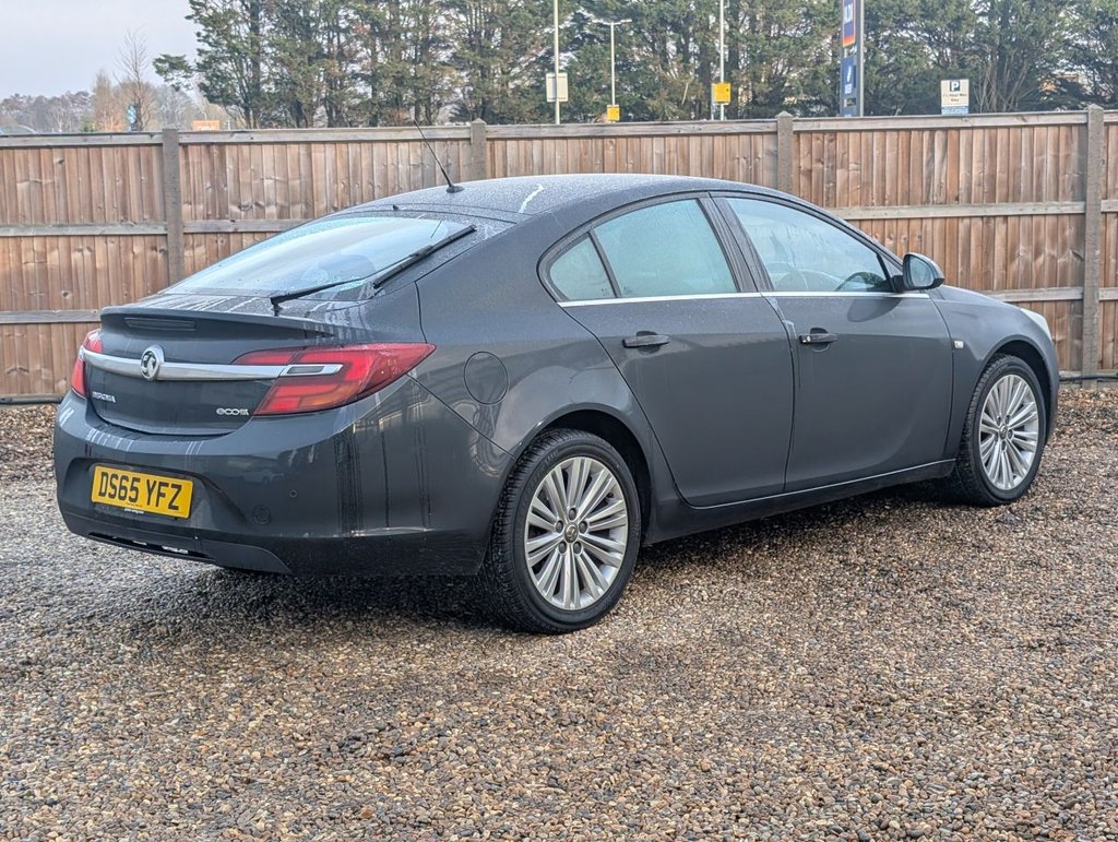 Used Vauxhall Insignia 2015 for sale - 76883192: Photo 5