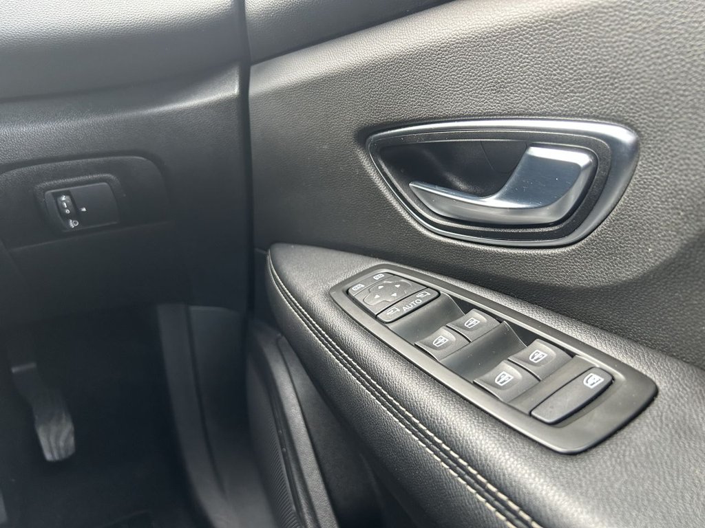 Used Renault Grand Scenic 2019 for sale - 78134534: Photo 16