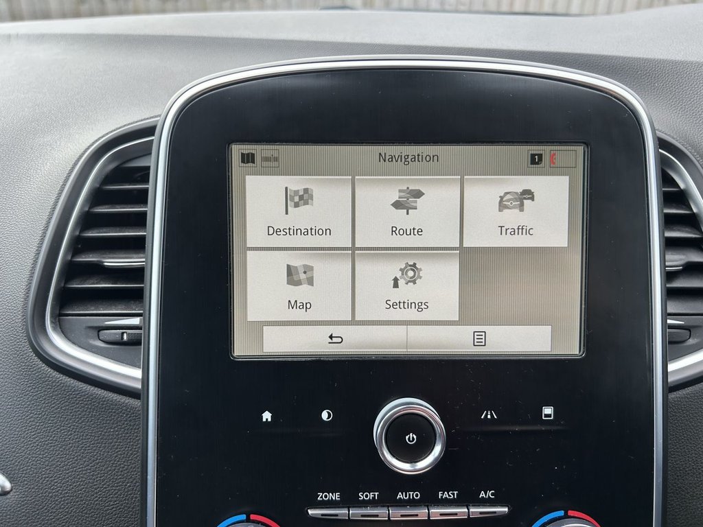 Used Renault Grand Scenic 2019 for sale - 78134534: Photo 19