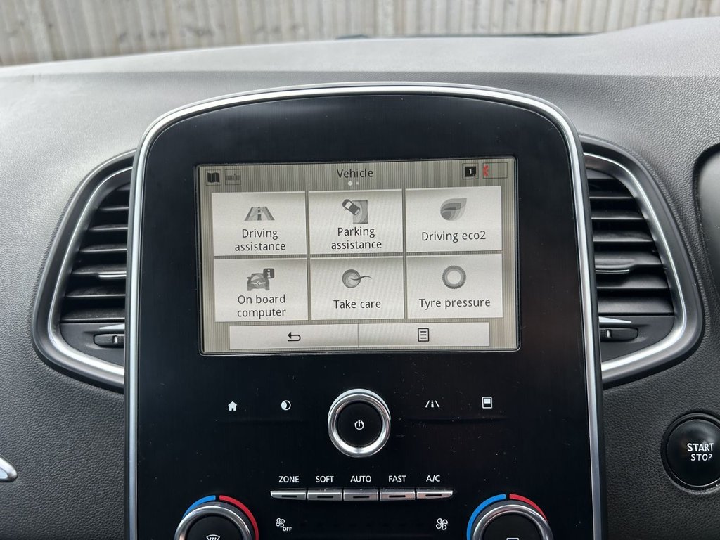 Used Renault Grand Scenic 2019 for sale - 78134534: Photo 21