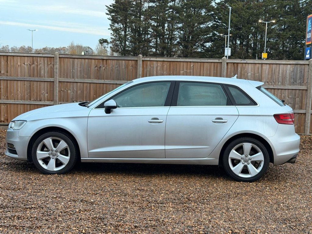 Used Audi A3 2013 for sale - 76740173: Photo 2
