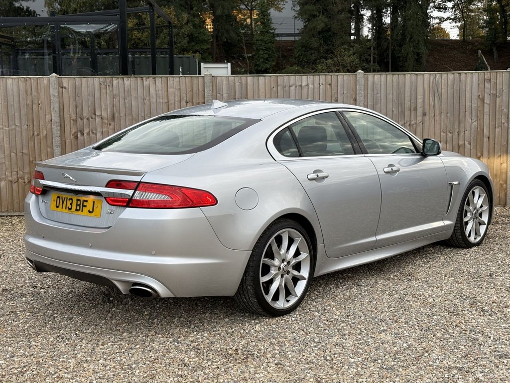 Used Jaguar XF 2013 for sale - 76345243: Photo 5