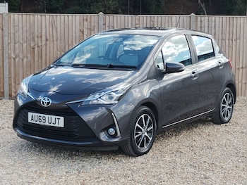 Used Toyota Yaris 2019 for sale - 75896926: Photo