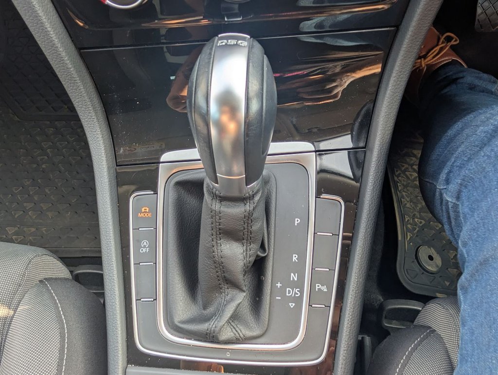 Used Volkswagen Golf 2019 for sale - 76250203: Photo 21