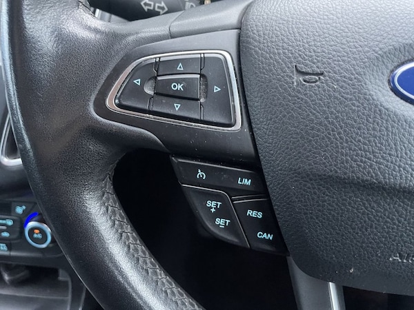 Used Ford Focus 2016 for sale - 76266656: Photo 13