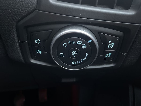 Used Ford Focus 2016 for sale - 76266656: Photo 20