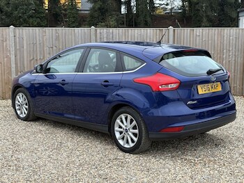 Used Ford Focus 2016 for sale - 76266656: Photo 3
