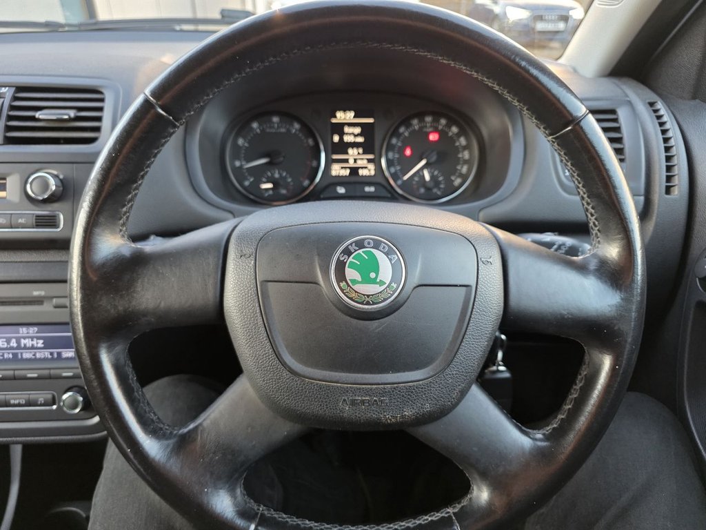 Used Skoda Fabia 2011 for sale - 76985883: Photo 13