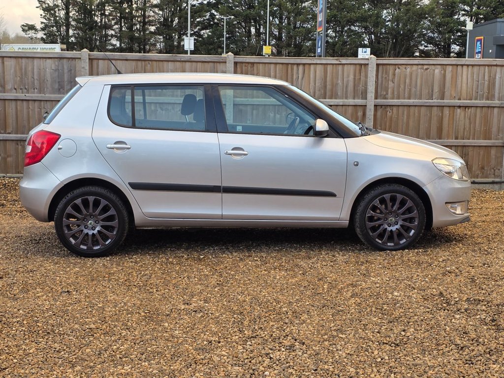 Used Skoda Fabia 2011 for sale - 76985883: Photo 6