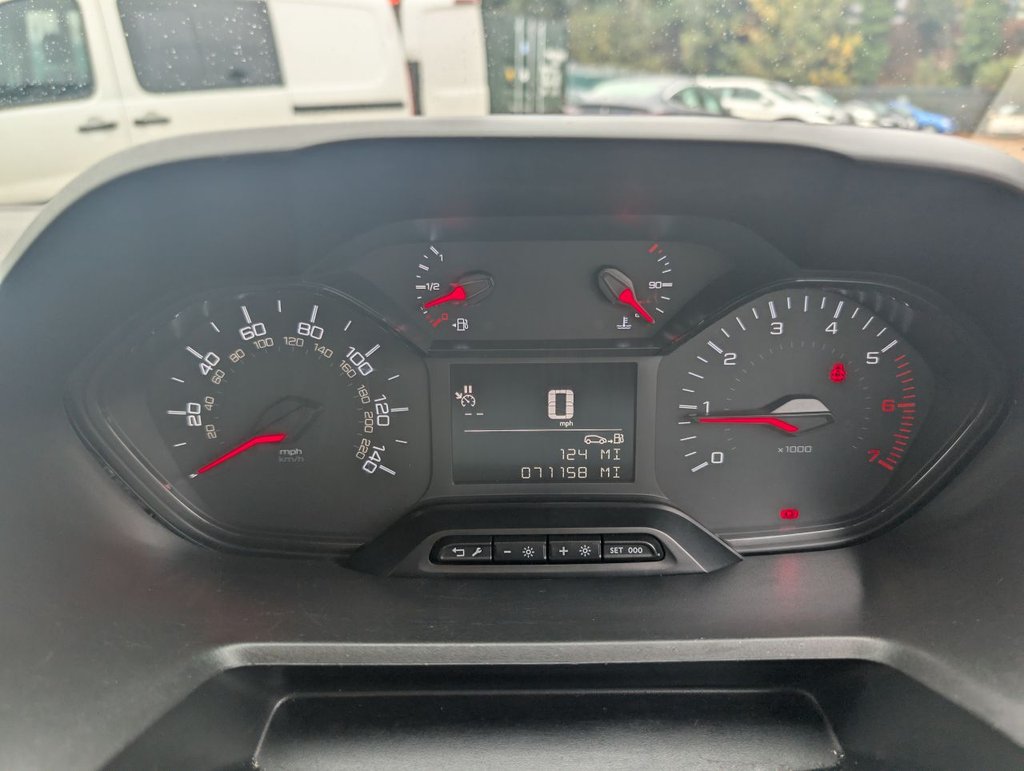 Used Peugeot Partner 2020 for sale - 76356331: Photo 11