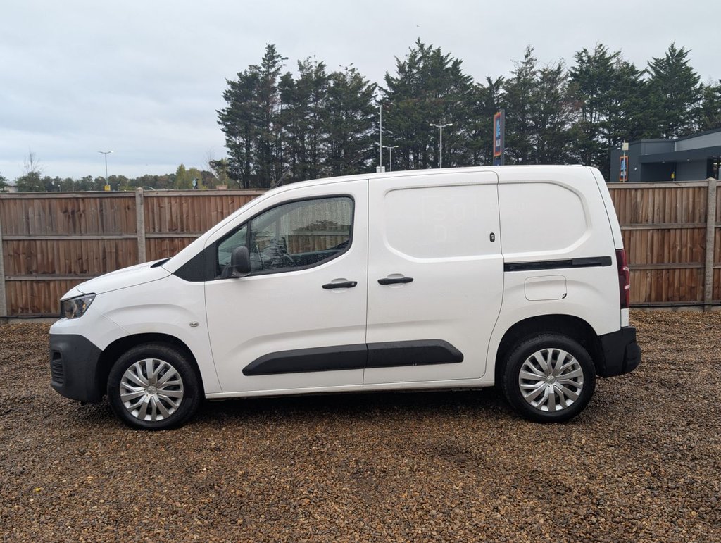 Used Peugeot Partner 2020 for sale - 76356331: Photo 2