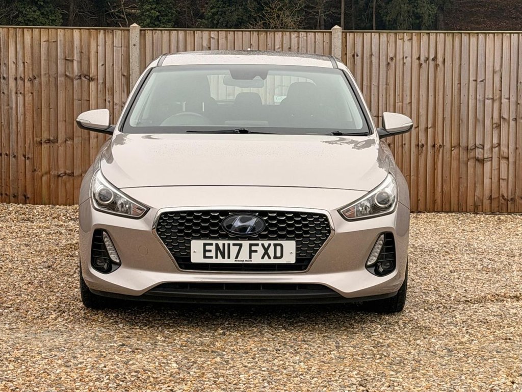 Used Hyundai i30 2017 for sale - 77165885: Photo 8