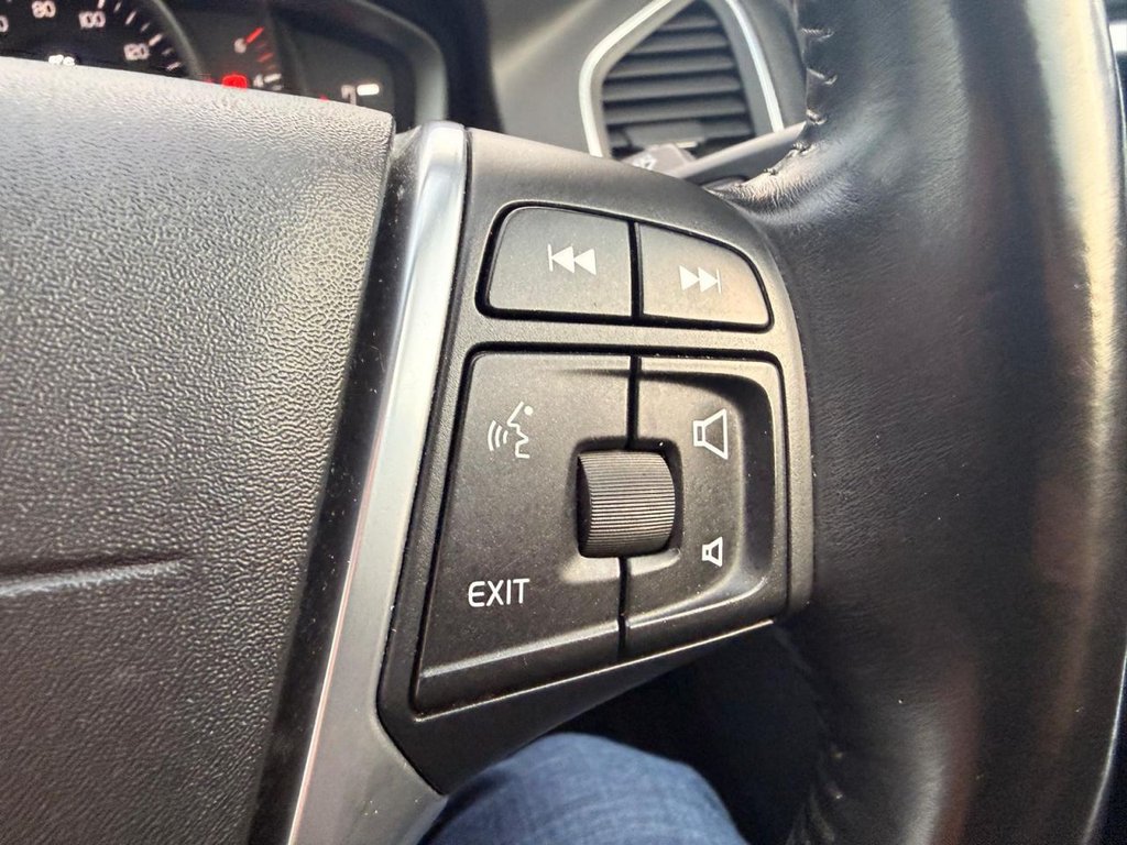 Used Volvo XC60 2015 for sale - 76792344: Photo 14