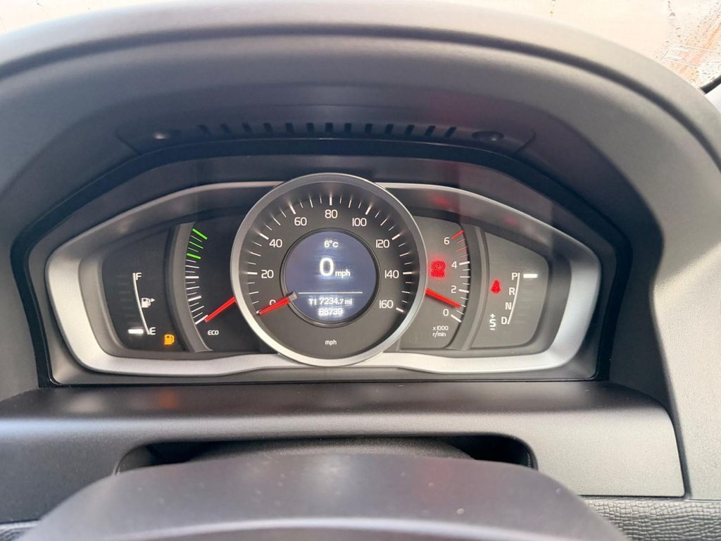 Used Volvo XC60 2015 for sale - 76792344: Photo 16