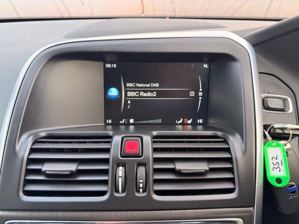 Used Volvo XC60 2015 for sale - 76792344: Photo 18