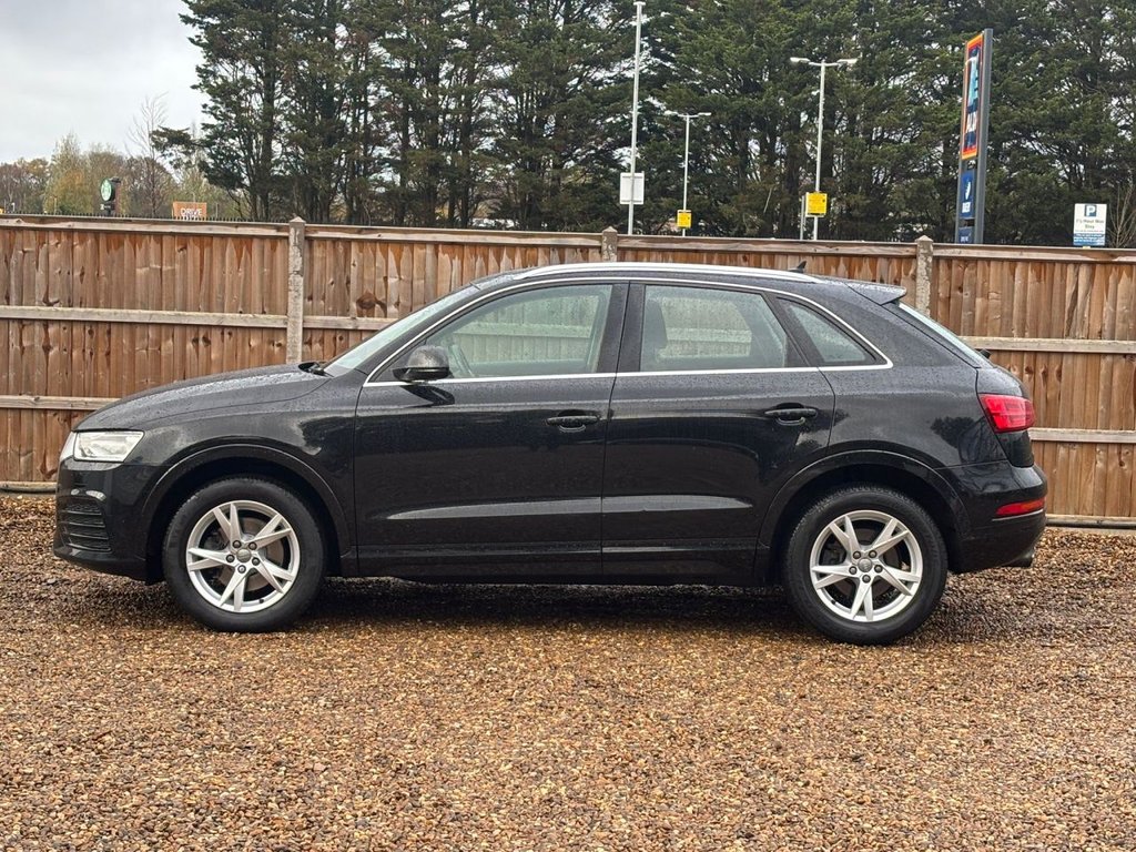 Used Audi Q3 2018 for sale - 76654649: Photo 2