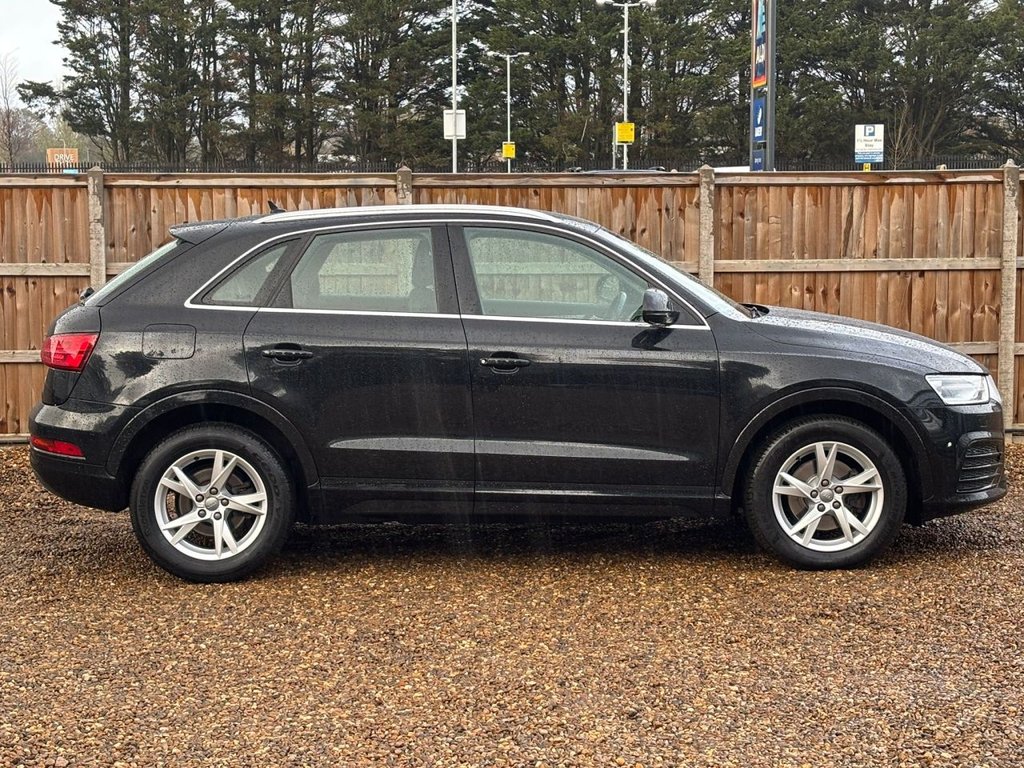 Used Audi Q3 2018 for sale - 76654649: Photo 6