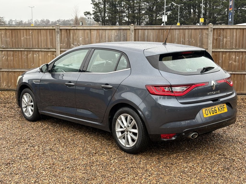 Used Renault Megane 2016 for sale - 76962015: Photo 3