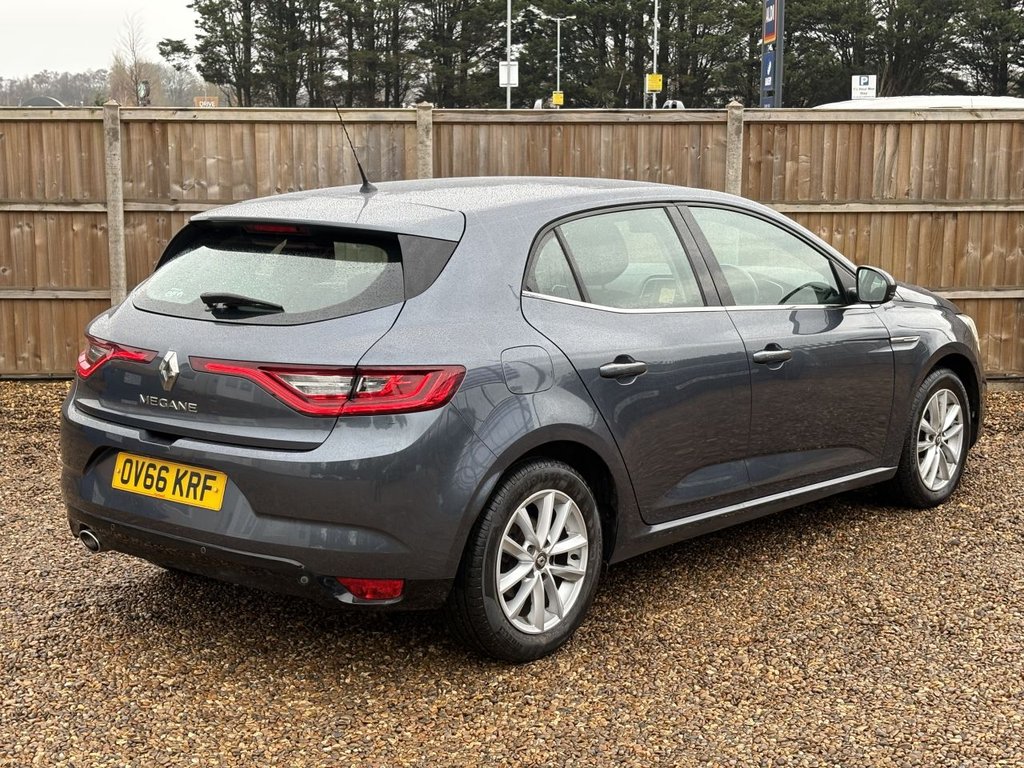 Used Renault Megane 2016 for sale - 76962015: Photo 5