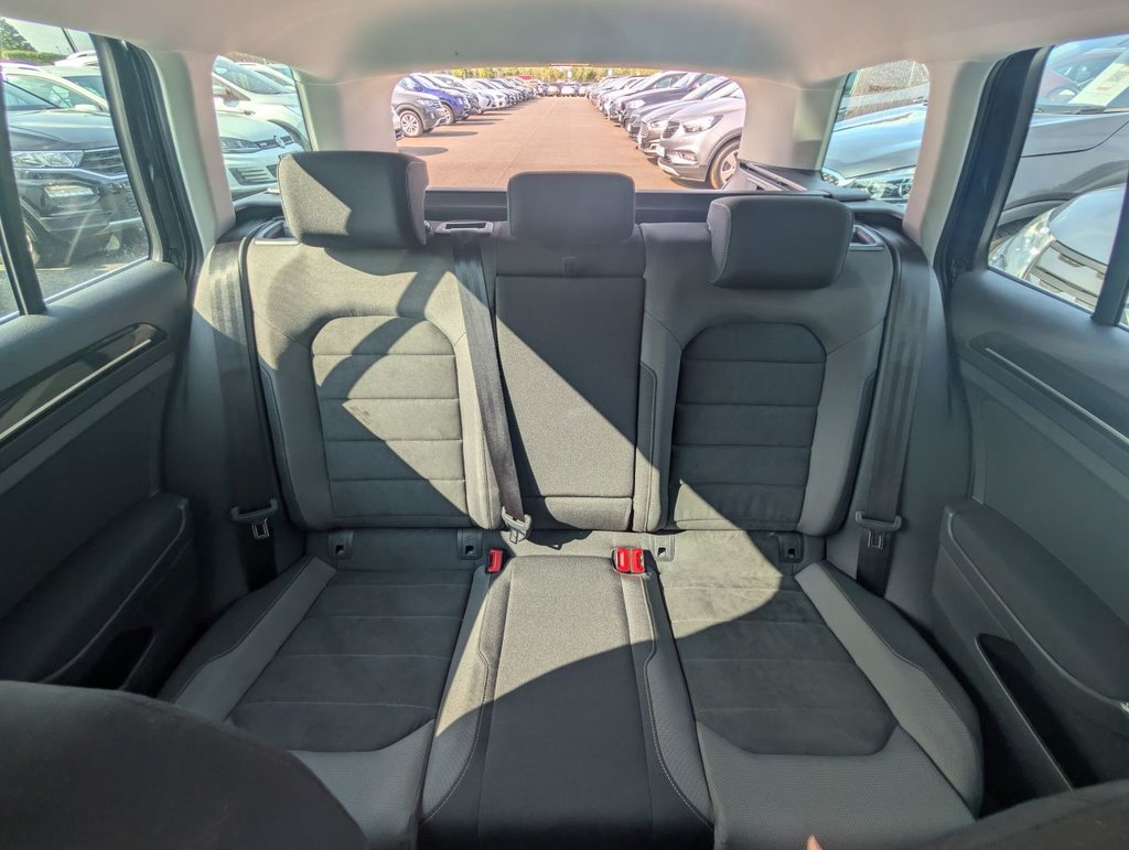 Used Volkswagen Golf 2019 for sale - 77369311: Photo 11