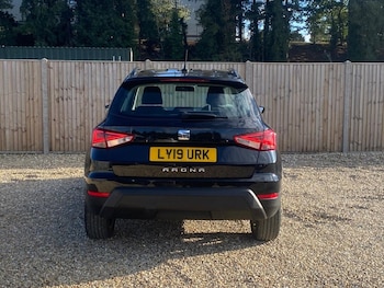 Used SEAT Arona 2019 for sale - 75912150: Photo