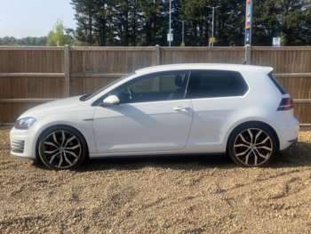 Used Volkswagen Golf 2014 for sale - 74986326: Photo