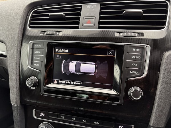 Used Volkswagen Golf 2014 for sale - 76098125: Photo 26