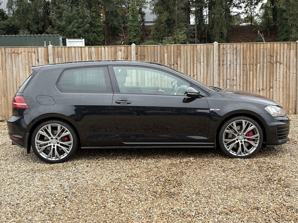 Used Volkswagen Golf 2014 for sale - 76098125: Photo 6