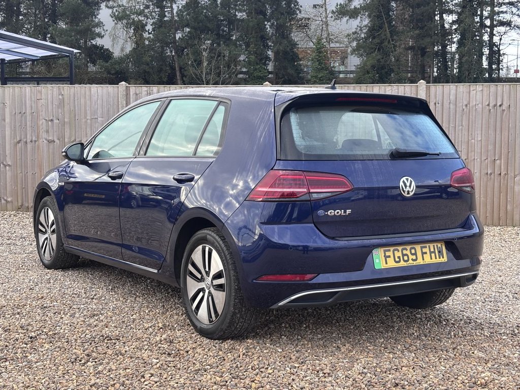 Used Volkswagen Golf 2019 for sale - 78096237: Photo 3