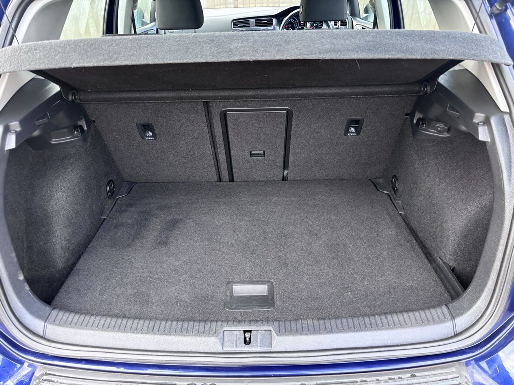 Used Volkswagen Golf 2019 for sale - 78096237: Photo 9