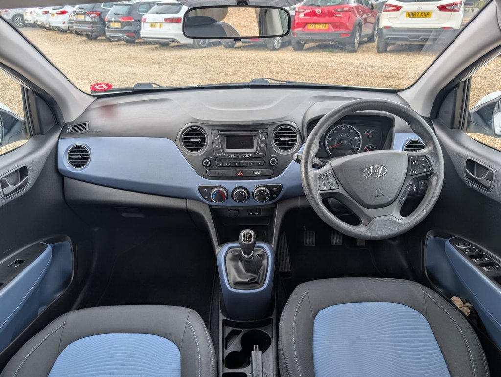 Used Hyundai i10 2015 for sale - 76375915: Photo 10