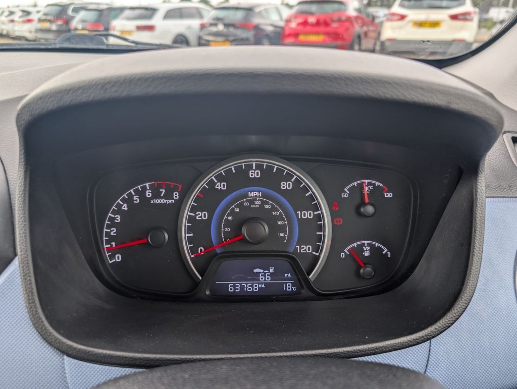 Used Hyundai i10 2015 for sale - 76375915: Photo 12