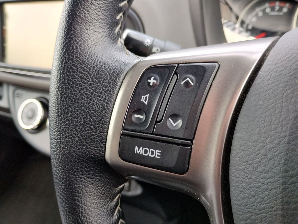 Used Toyota Yaris 2016 for sale - 77139508: Photo 18