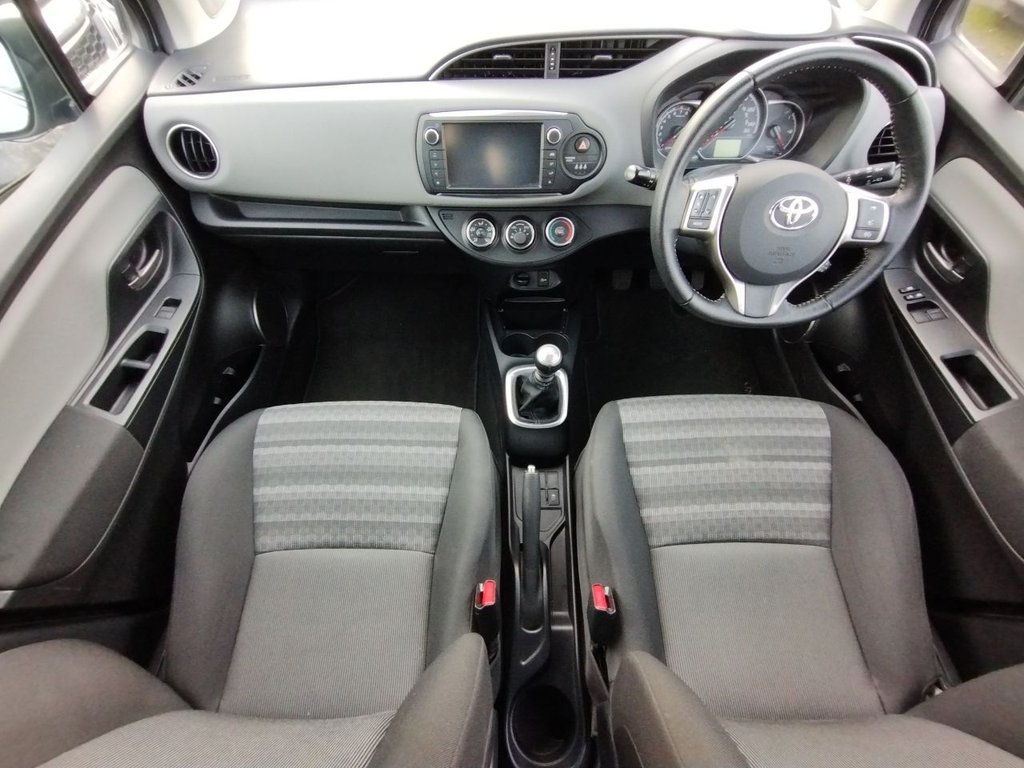 Used Toyota Yaris 2016 for sale - 77139508: Photo 9