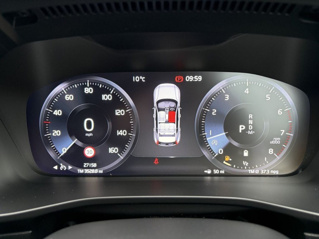 Used Volvo XC40 2021 for sale - 76582112: Photo 13