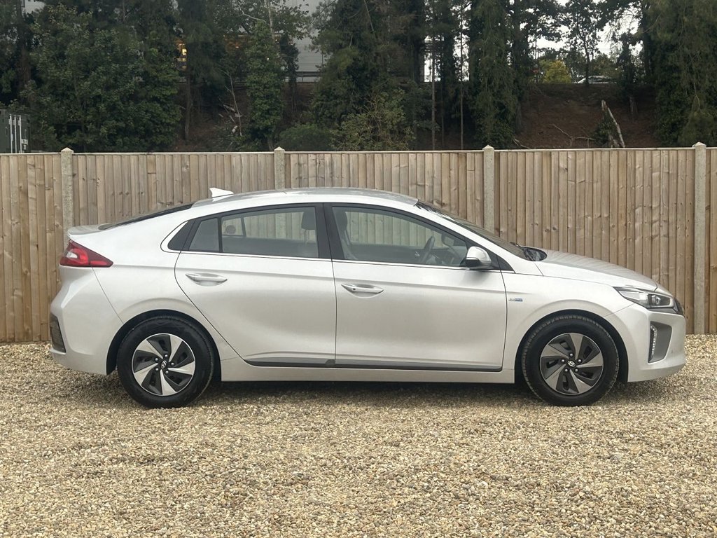 Used Hyundai IONIQ 2018 for sale - 76132384: Photo 6