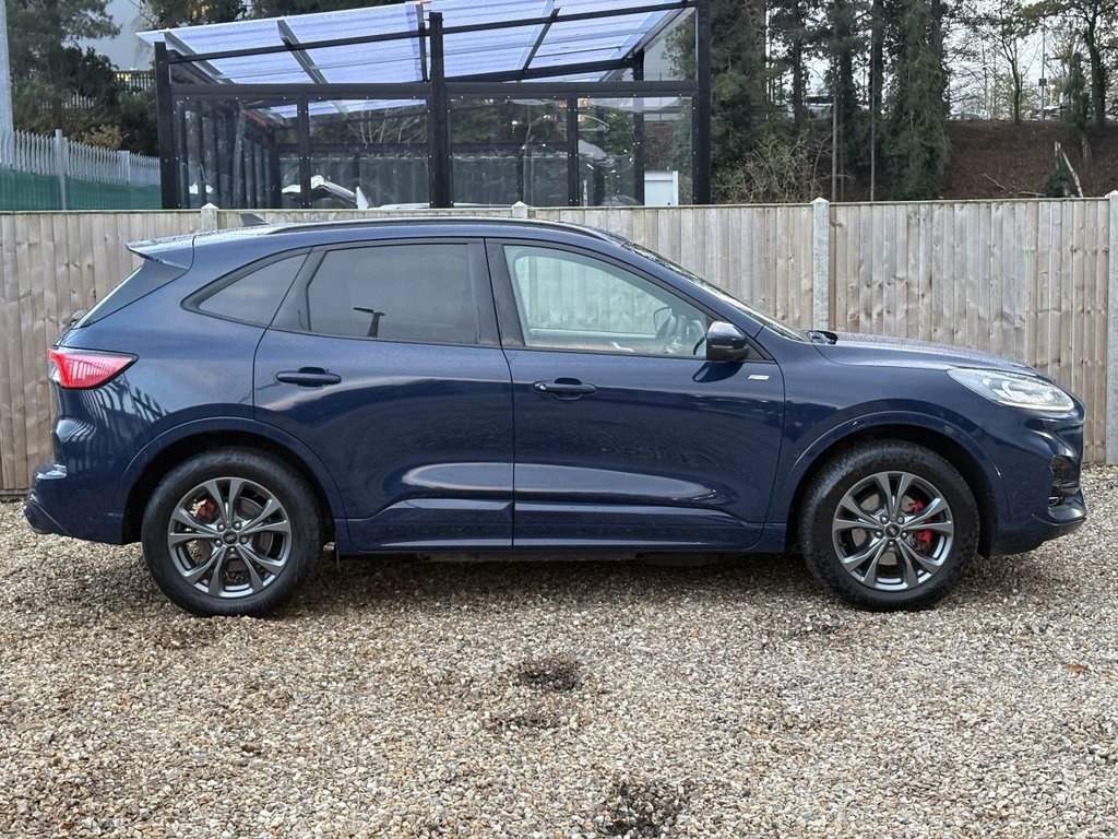 Used Ford Kuga 2022 for sale - 76631749: Photo 6