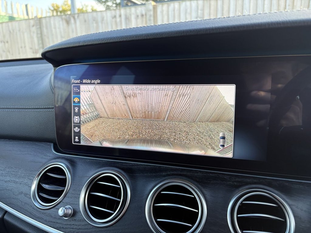 Used Mercedes-Benz E Class 2019 for sale - 76395733: Photo 32