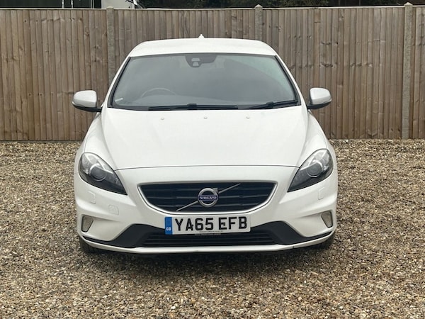 Used Volvo V40 2015 for sale - 76303522: Photo 8