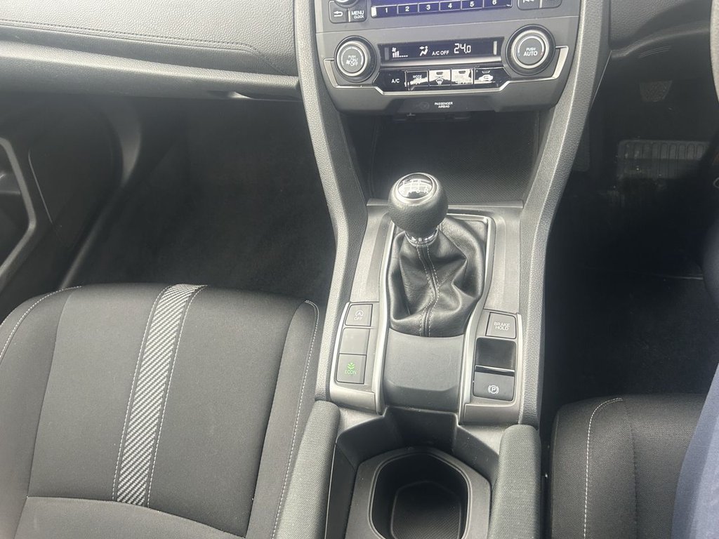 Used Honda Civic 2019 for sale - 76631832: Photo 17