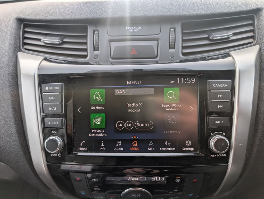 Used Nissan Navara 2021 for sale - 77341468: Photo 15