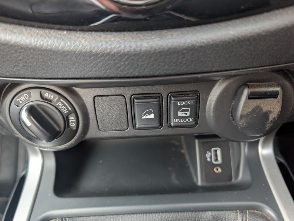 Used Nissan Navara 2021 for sale - 77341468: Photo 21