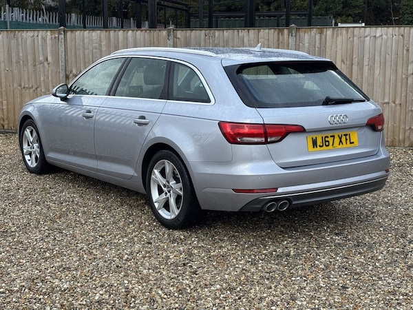 Used Audi A4 2017 for sale - 76322885: Photo 3
