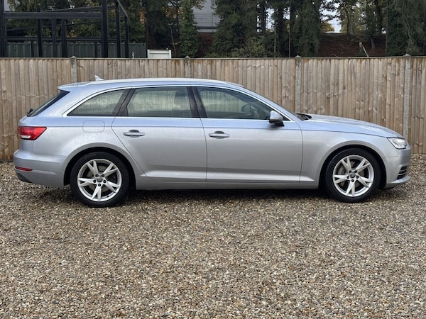 Used Audi A4 2017 for sale - 76322885: Photo 6