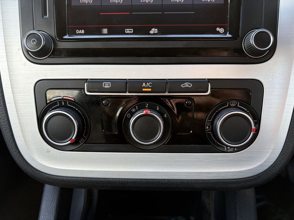 Used Volkswagen Scirocco 2015 for sale - 76039520: Photo 20